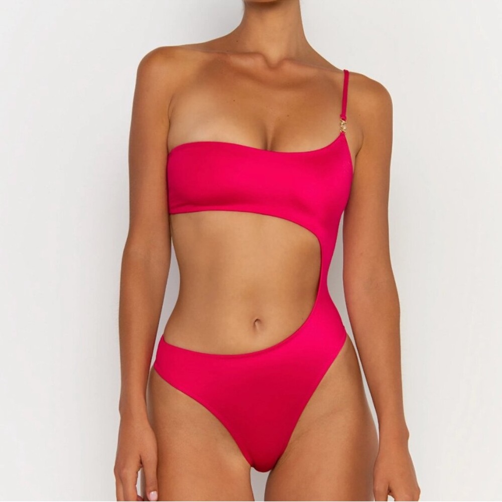 Sommer Swim One-Shoulder Cutout Pink One Piece Size M